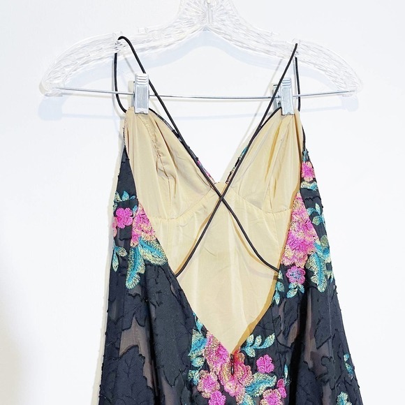 Michael Costello x Revolve Savannah Gown Black Embroidered Dress SZ S MINT - Picture 8 of 10